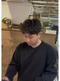 ルーズショート爽やかダウンバングメンズパーマ