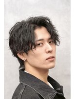 トラスト ザ バーバー 東京駅日本橋店(TRUST the Barber)&nbsp;波巻きパーマ/センターパート