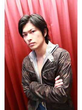 アクティフ(actif) クールなモテ髪★ナチュラルセンターパートヘア