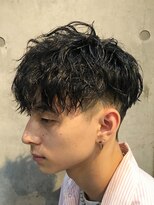 フィフス(fifth) フェザーマッシュツイストパーマスパイラルパーマツーブロック