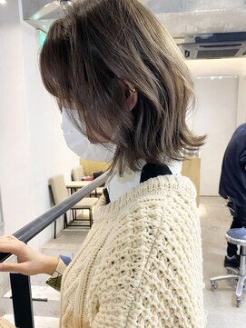 ウェイズ トウキョウ(Ways TOKYO) "艶と透明感のある【魔法のプラチナ】ヘア★"パールベージュ