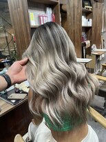 ラフ(LAFF)&nbsp;#黒髪#ボブルフ#ネビージュ#小顔#ワンレン