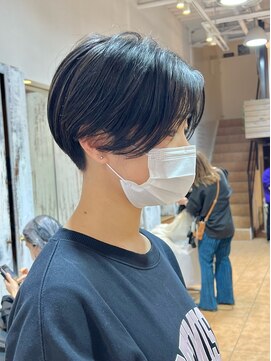 ベンチ(bench) 刈り上げハンサムショート/似合わせ/ショートヘア/千葉