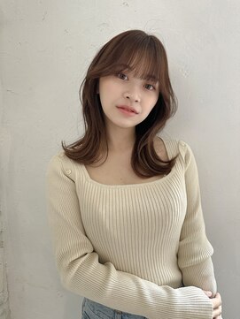 ジョエミバイアンアミ(joemi by Un ami) 【Un ami】春暁 韓国風/くびれミディアム/ストレートパーマ