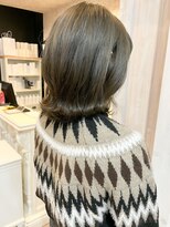 キャアリー(Caary)&nbsp;福山市caary人気オリーブグレージュ/ブリーチ/抜け感前髪/巻き髪