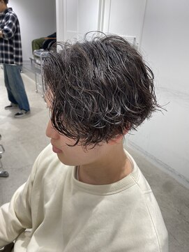 フィフス 栄(fifth) 波巻きパーマツイストスパイラルセンターパートツーブロック