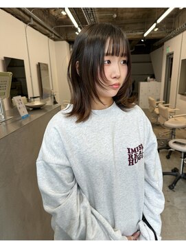 シアー(siar) フェイスレイヤー ウルフカット