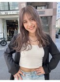 Lomalia   外国人風馴染むセピアグレージュ  シアーカラー