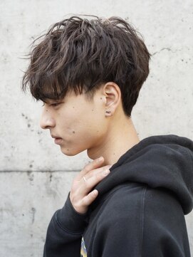 メンズヘアトーキョー(MEN'S HAIR TOKYO) くせ毛風マッシュショート/ソフトツーブロック/ダークブラウン
