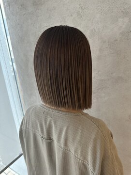 ニューカマー バイ ヘッドライト シブヤ(NEW COMER by HEADLIGHT shibuya) マロンベージュ×メルティカラー