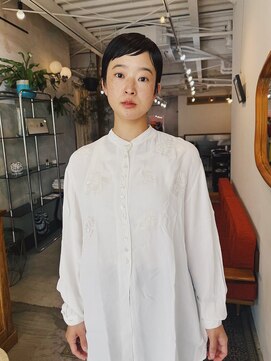 ヒュージ 三軒茶屋(huge) ショートへア女子 /パーマ /くせ毛風パーマ