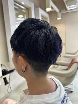 ギヴ 玉造店(Give) 刈り上げマッシュ~ブルーパープルブラック