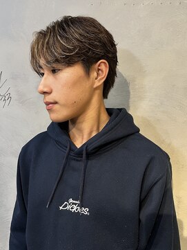 ギヴヘアインダストリー(Give hair industry) フェザーショート波巻きスパイラルパーマメンズスパイキー