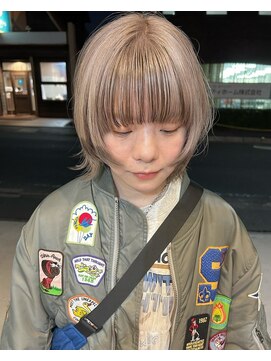 ラック 津田沼(LUCK) ホワイトグレーデザインカラー