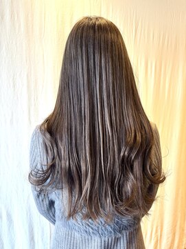 ココカラヘアー ニコ(cococara hair nico) レイヤーカット/ハイトーン/ブリーチ/ダブルカラー/ミルクティー