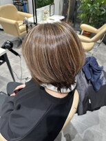 メイン(MAIN) 脱白髪染めハイライト