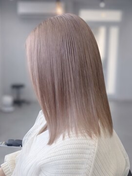 コタ 水戸(COHTA) レイヤーカットミルクティーベージュブリーチなしダブルカラー