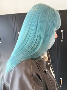 シェイト(ciate) ハイトーンブルーカラー@ciate_mayu