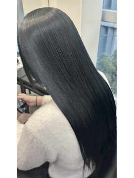 ヨウ バイ アミー 横浜(YEAU. by amii) 【横浜】重く見えない黒髪◎髪質改善トリートメントで艶髪
