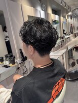 ガリカ 蔵前(Gallica)&nbsp;刈り上げセンターパート × ニュアンスパーマ