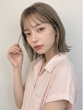 カバーヘア ブリス 上尾西口店(COVER HAIR bliss) 切りっぱなし外ハネミディアム/インナーカラーハイライトp上尾