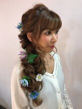 サロンドルミエ(SALON DE Lumiere)