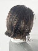 くびレイヤーエモージュ前髪マチルダボブグレーベージュ20代