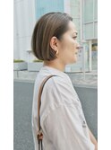大人外国人風ワンレングスミニボブぷつっとハイトーンハイライト