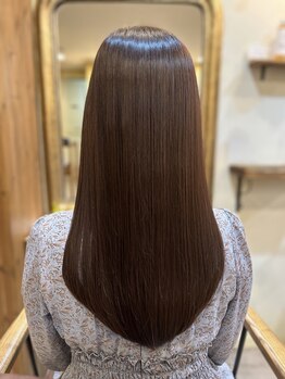 髪彩美 自由が丘 奥沢の写真/【自分史上最高の艶髪へ】シルクストレートでこれまでにない艶感を演出。独自配合の薬剤でお悩みを徹底解決