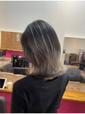 グレージュグラデーション