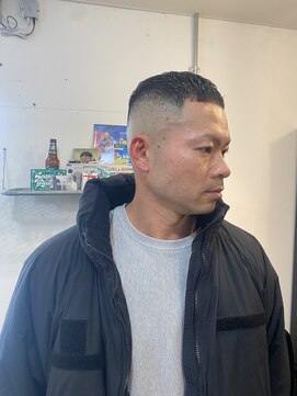 グッドプレイスアンドシング(Good Place&thing) メンズ刈り上げ短髪クロップスキンフェードバーバー