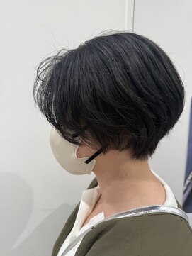 ビーバイシージャストビューティー(B by C just beauty) 大人ショート