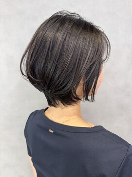 リファインド(REFINED) ショートボブ