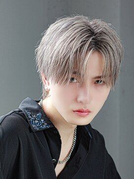 ハイパー ヨコハマ(HYPER yokohama) センターパート【メンズ/ブリーチ/men's】