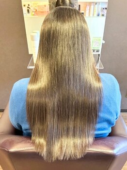 サロンドエトワル(Salon de etoile)の写真/大人の為の上質空間で癒しのひとときを・・♪自社独自のこだわりの商材を使用し理想の髪へ◎