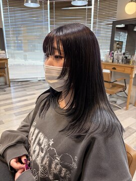 コル アサヒカワ(col asahikawa) 顔まわりザクザクレイヤー!