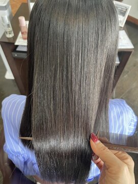 ラリュエル 江曽島店(La Ruelle.) ストレートヘア