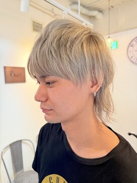 ウィ 立川(Oui) シルバーウルフ