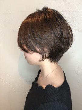 オプスヘアーアネロ(OPS HAIR ANELLO) 大人かわいいくびれショート