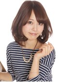 笑顔が似合うフェミニンなメルティ内巻きミディ 巣鴨店