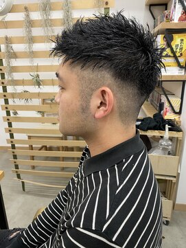 キューズ クラブ(cuz KLUB) 【cuzKLUB  】バーバースタイル・スパイキーショート