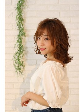 ヘアリゾートエーアイ 新宿西口店(hair resort Ai) 外ハネレイヤー【新宿　美容室　】