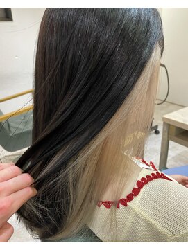 アクト 原宿(ACT) ホワイトベージュ/インナーカラー/イヤリングカラー