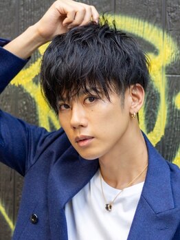 フィックスヘアー なんば(FIX-hair)の写真/【難波駅徒歩1分★】ON/OFF決まる―。ビジネスシーンに合わせて、爽やかなデキる男を〔FIX-hair〕が演出◆