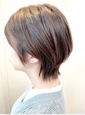 大人ショート/ウルフカット/耳かけ/ハンサムショート/ハイライト
