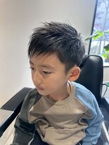 フリーク バーバーショップ 都島店(FREAK BARBER SHOP)&nbsp;キッズカット　アシメ束感ショート