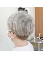 ヘアー キュア トランク(Hair Cure TRUNK) ３色のコントラストカラー