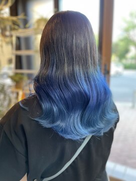 リノショアーズ 日本大通り店(RINOSHORES) ブルーグラデーションカラー