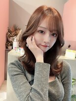 クム(kumu) 【kumu】レイヤーミディ/似下ろし流し前髪/栄/名古屋