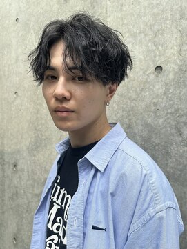 バイフィフス 原宿/表参道(by fifth) 波巻きツイストスパイラルシャドウパーマセンターパート